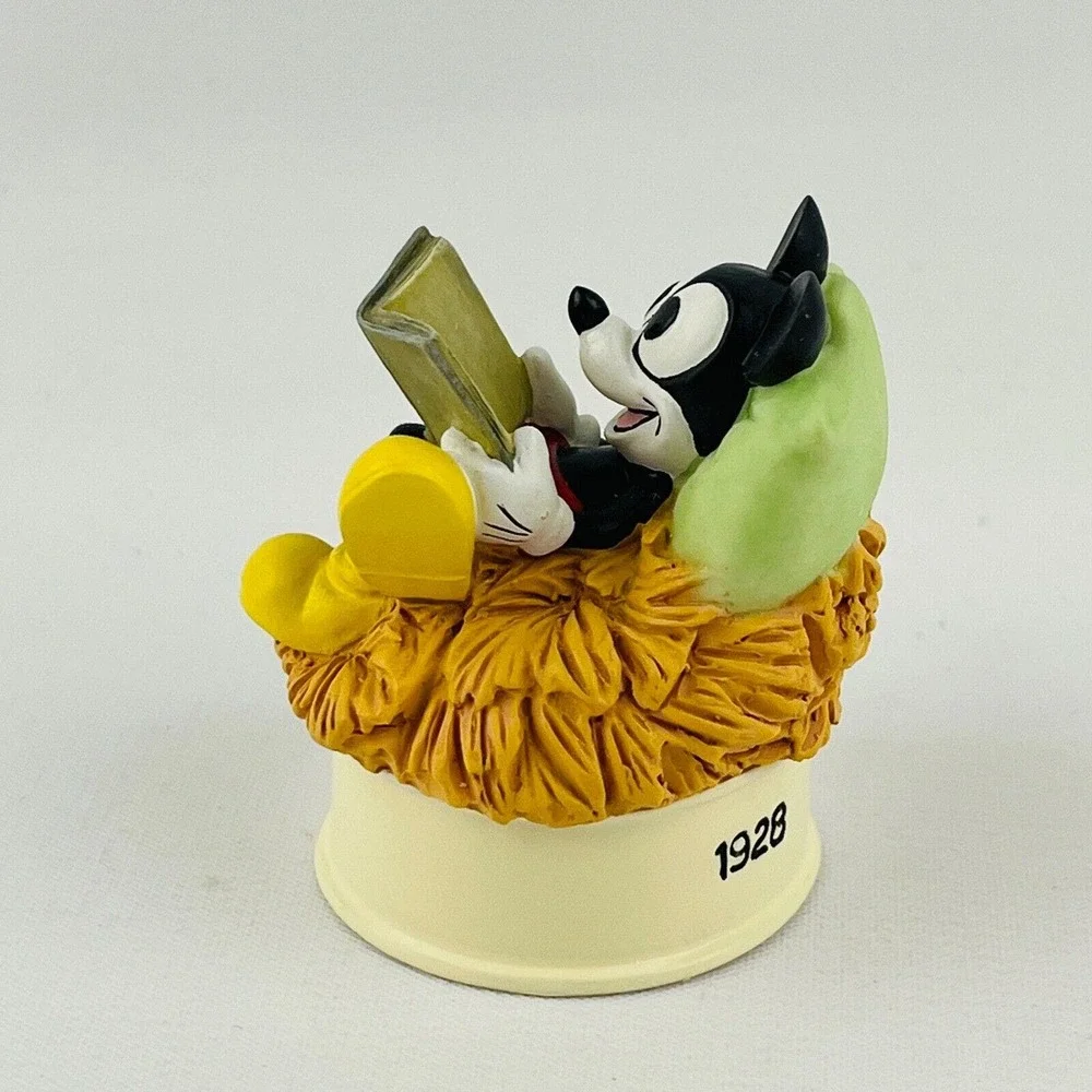 Disney Lenox Plane‎ Crazy Movie Star Mickey Mouse Thimble Collection